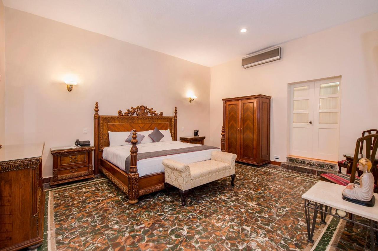 Hotel Senorial Керетаро Экстерьер фото