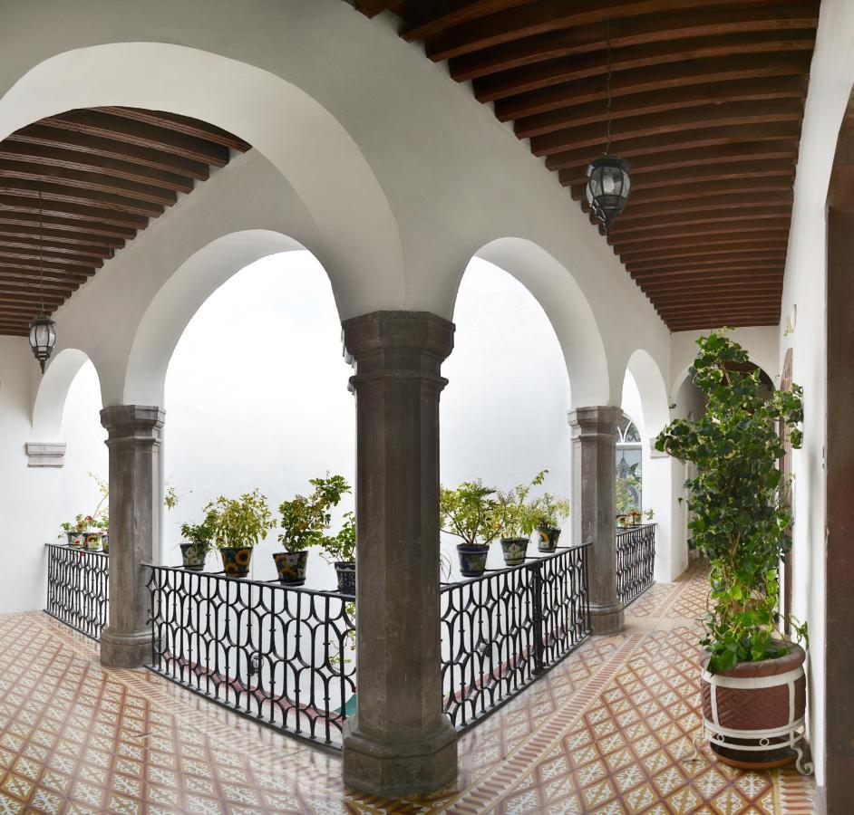 Hotel Senorial Керетаро Экстерьер фото